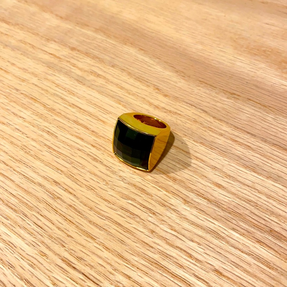 Cocktail ring